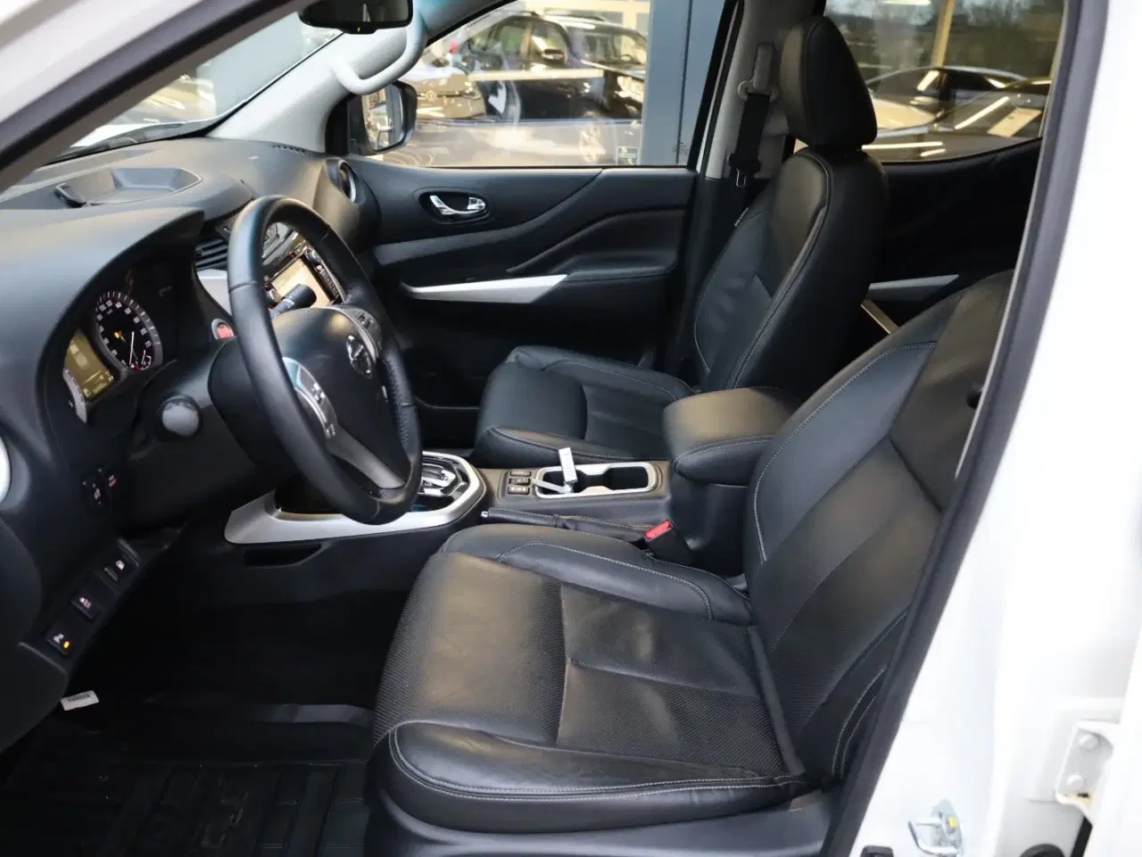 Billede 2 - Nissan Navara 2,3 dCi 190 Db.Kab Tekna aut.