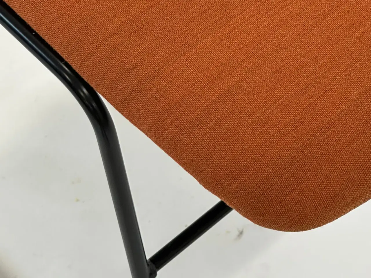 Billede 7 - 40/4 Konferencestol - Howe (Orange u. armlæn)