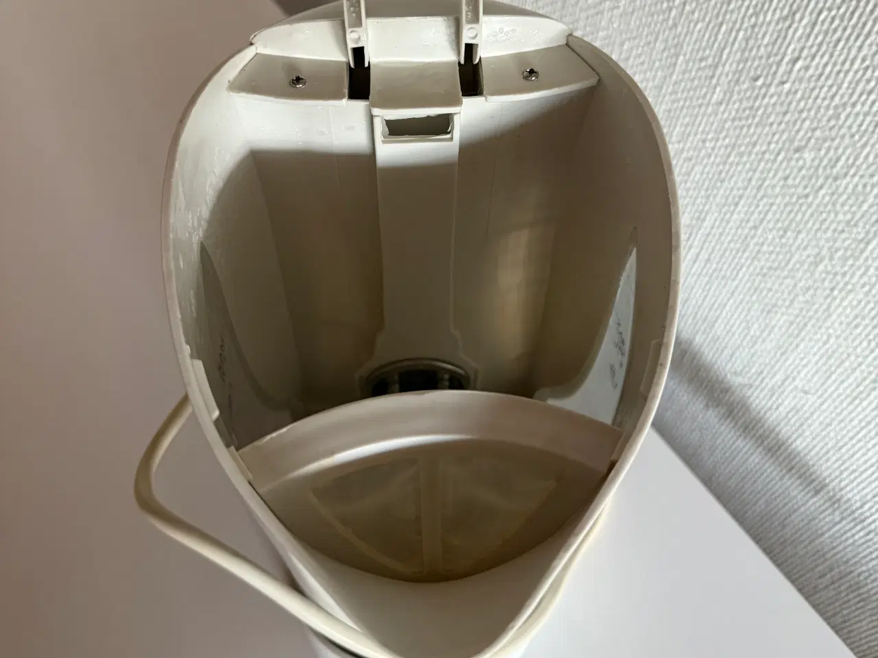 Billede 5 - Hvid elkedel 1,7 L