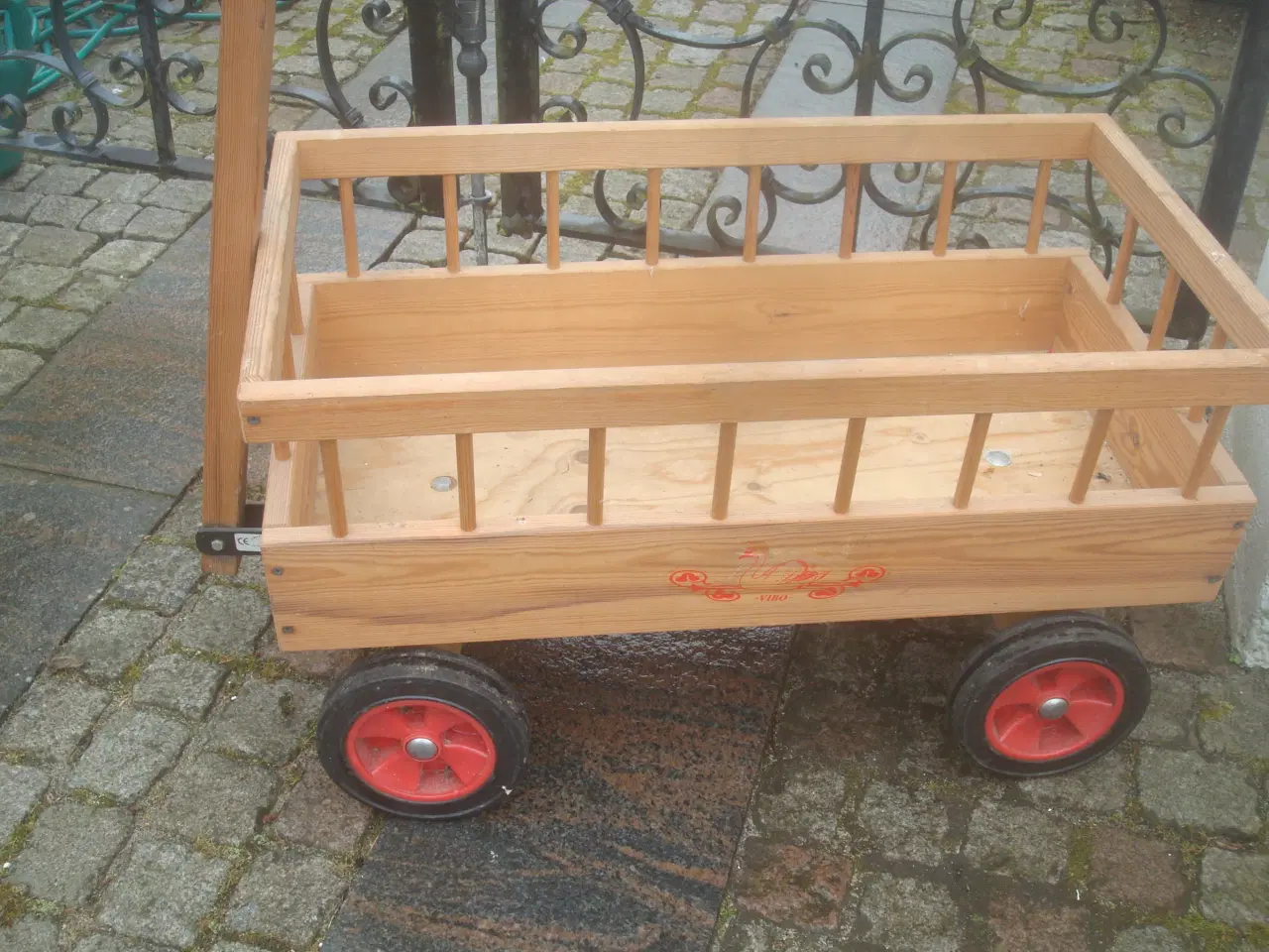 Billede 1 - TRÆKVOGN - utrolig flot - høje sider
