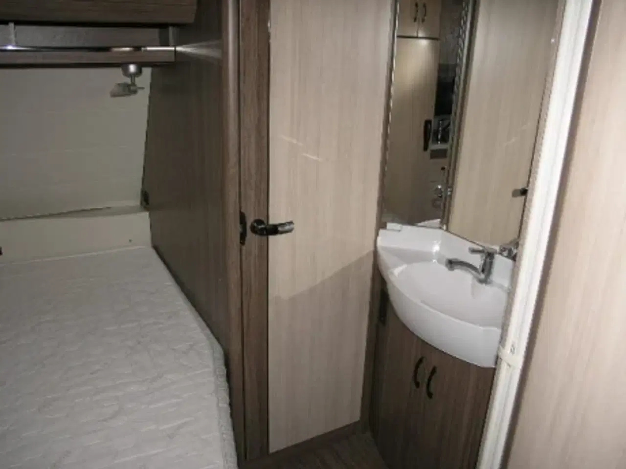 Billede 6 - Hobby De Luxe 460 UFE