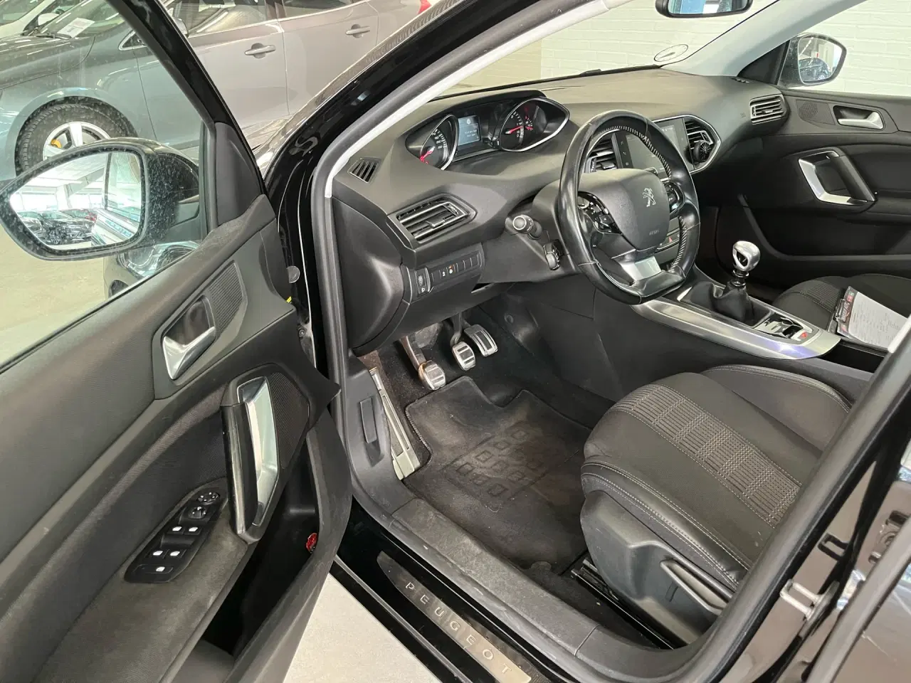 Billede 4 - Peugeot 308 SW 1,6 BlueHDi Allure Sky 120HK Stc 6g