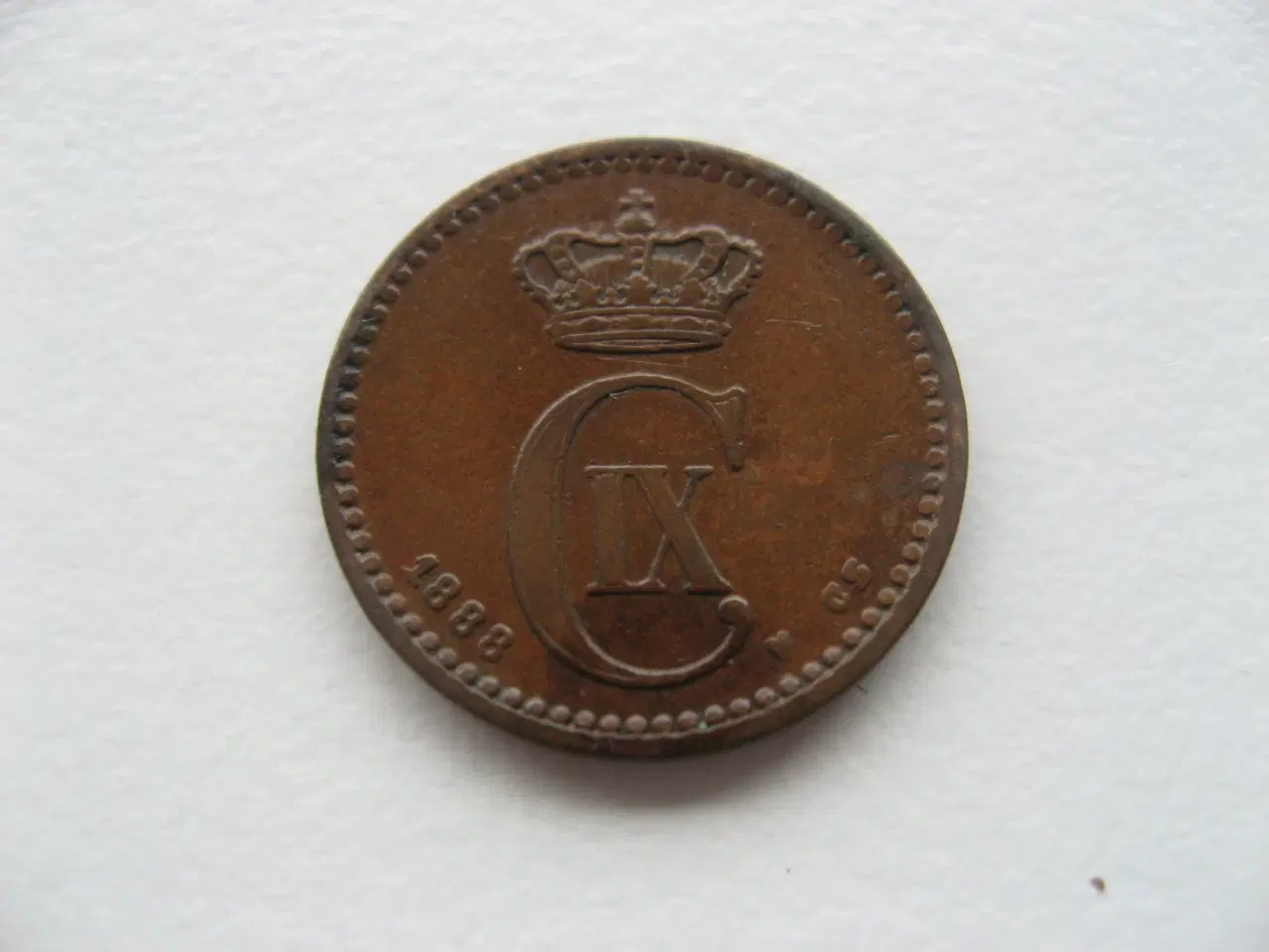 Billede 1 - Flot delfin bronze 1 øre 1888, godt årstal