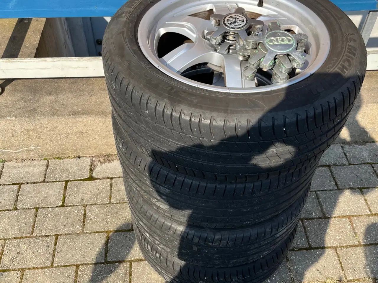 Billede 1 - Sommerdæk på alu.fælge