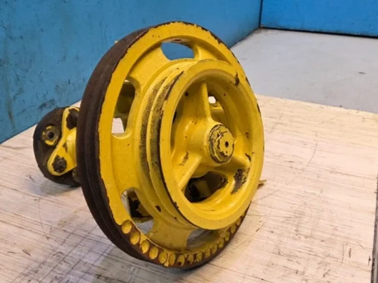 Billede 4 - New Holland TF44 Remskive 80916990