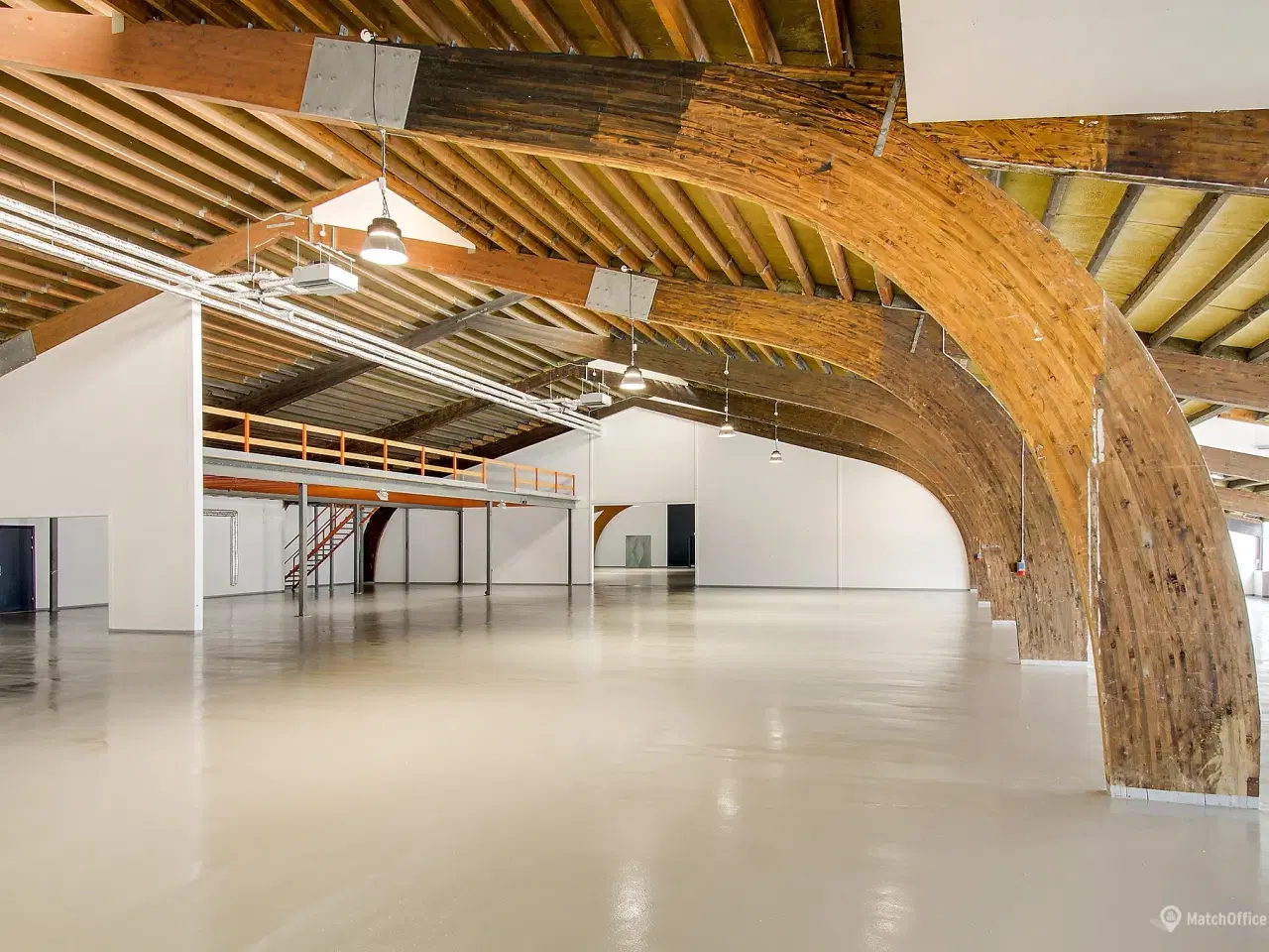 Billede 2 - 1502-29: Roholmsvej 15B, st. - 1332 m2