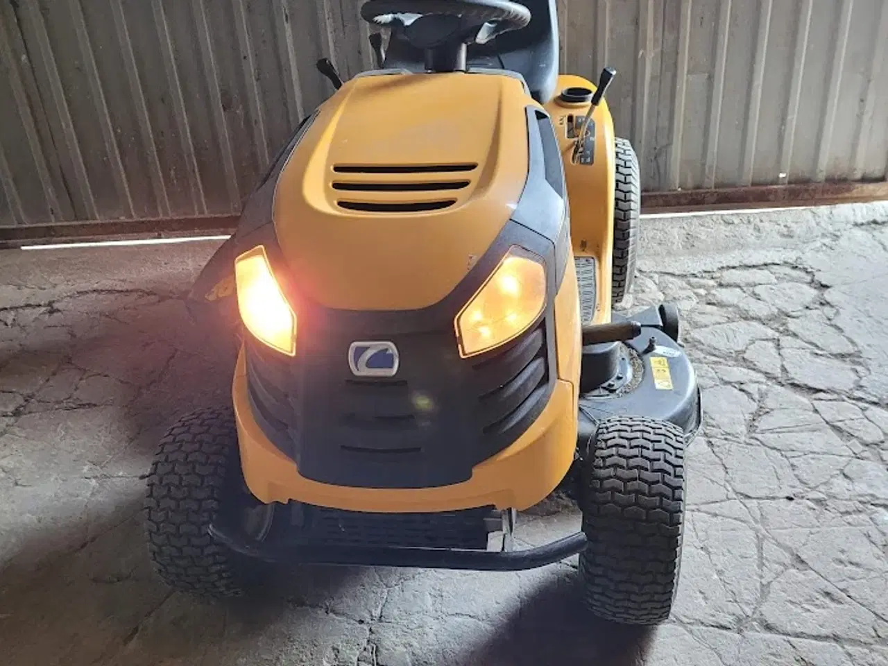 Billede 2 - Cub Cadet Havetraktor