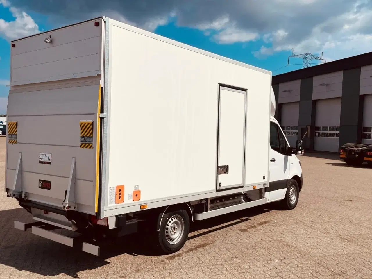 Billede 4 - Mercedes eSprinter 420 113 A3 Chassis PRO