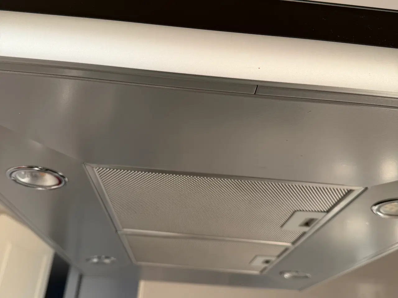 Billede 2 - Emhætte frithængende fra electrolux 