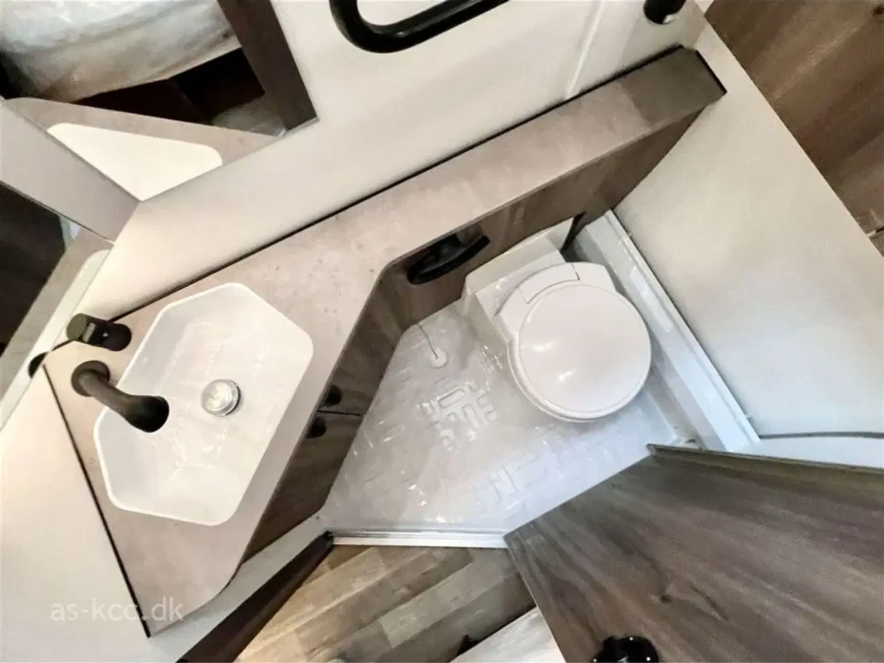 Billede 15 - 2025 - Kabe Royal 520 XL KS   Kabe Royal 520 XL KS