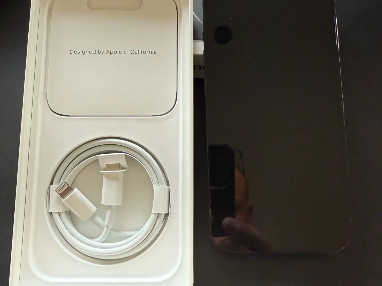 Billede 1 - iPhone 14 Pro - 256GB + Org Apple ladestander