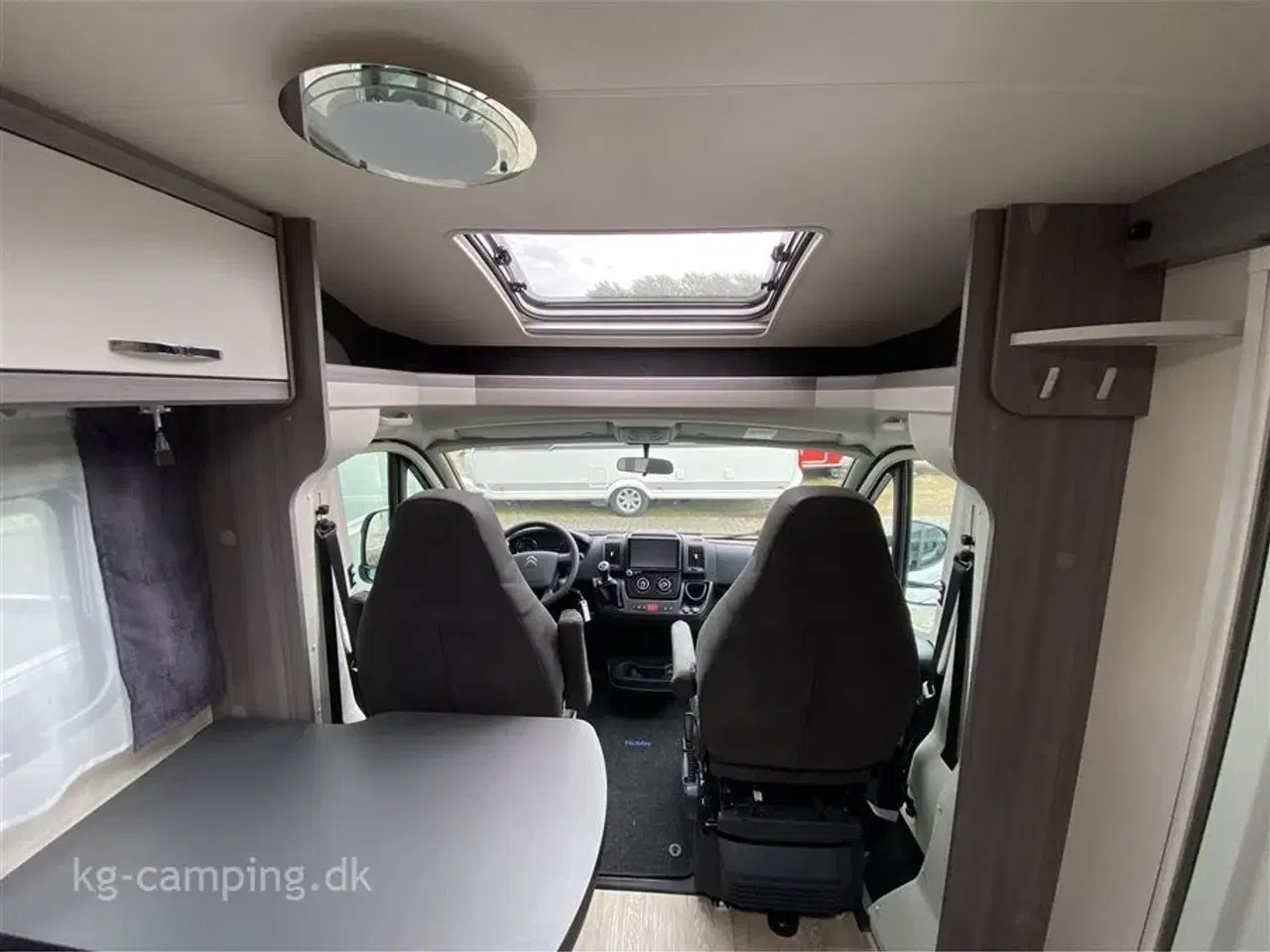 Billede 15 - 2022 - Hobby Ontour Edition V65   MEGET velholdt Hobby autocamper med kun 20.000 km. på tælleren