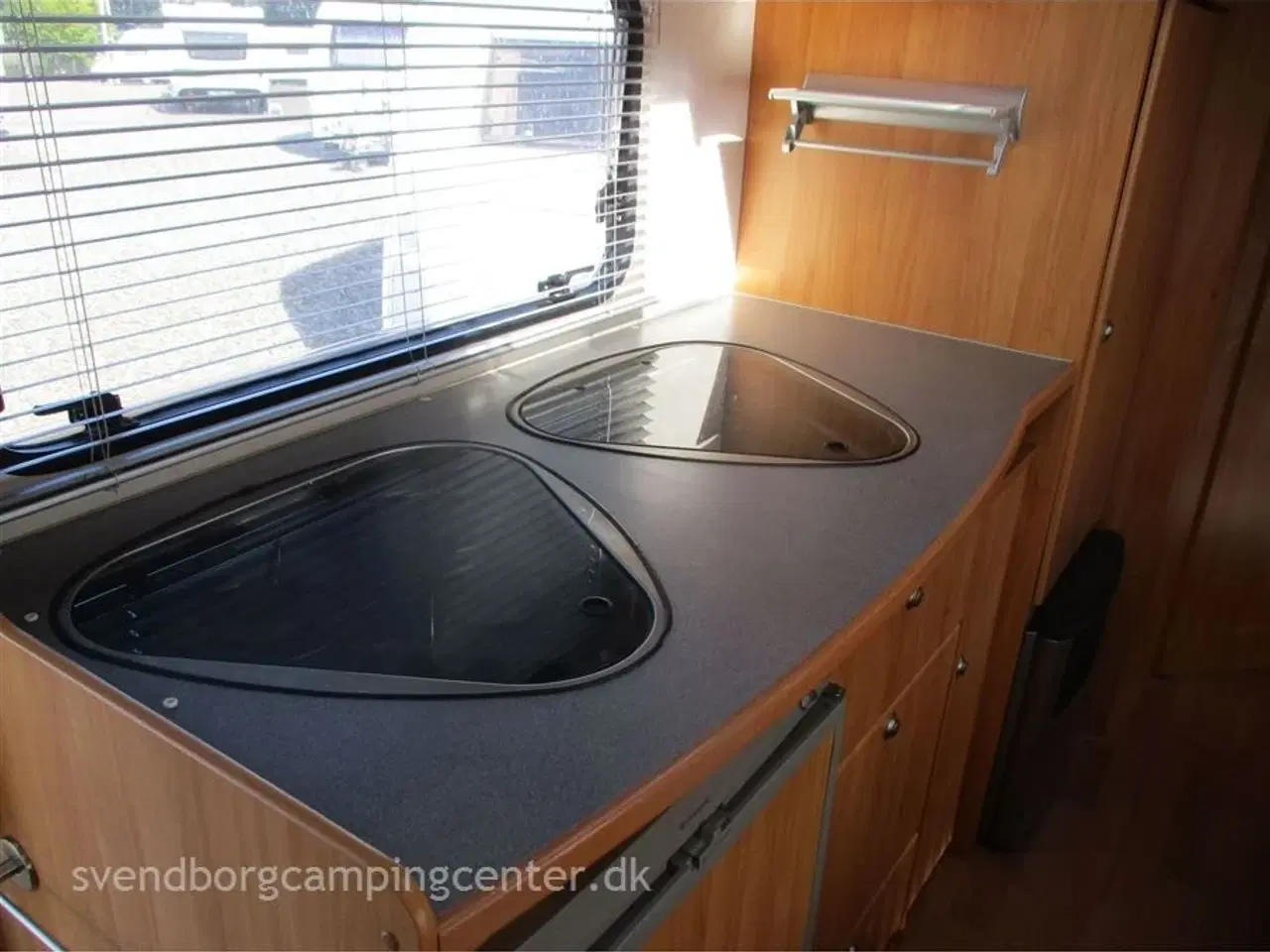 Billede 6 - 2005 - Adria Adora 552 PK   Sælges til CVR nummer pga. alder og lidt fugt