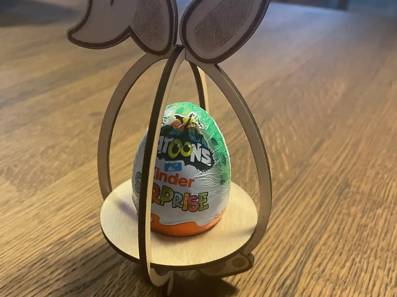 Billede 5 - Flotte dekorative kaniner udskåret i træ.