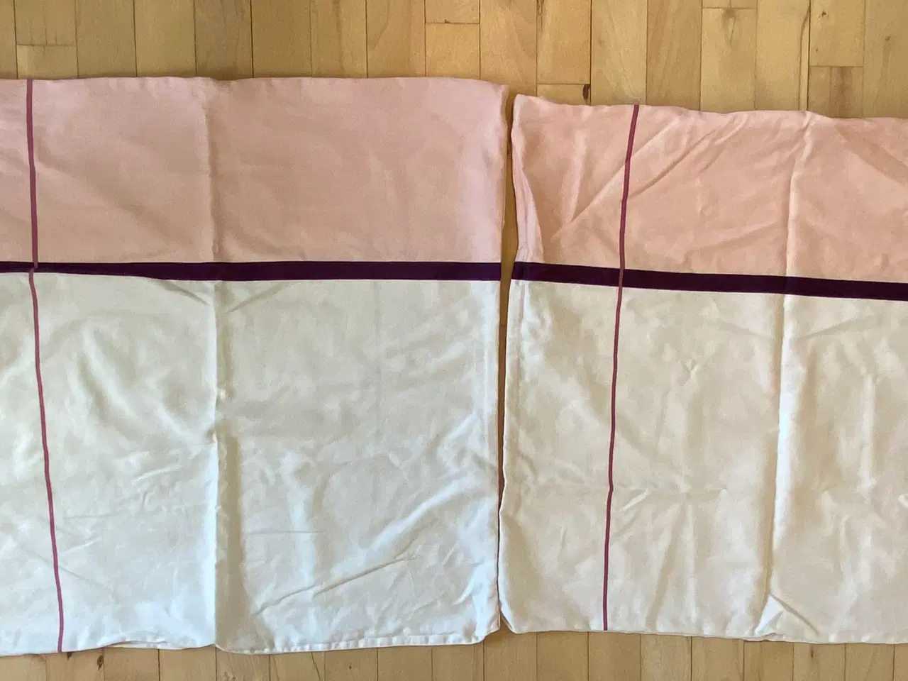 Billede 2 - To stk sengetøj 140x200 