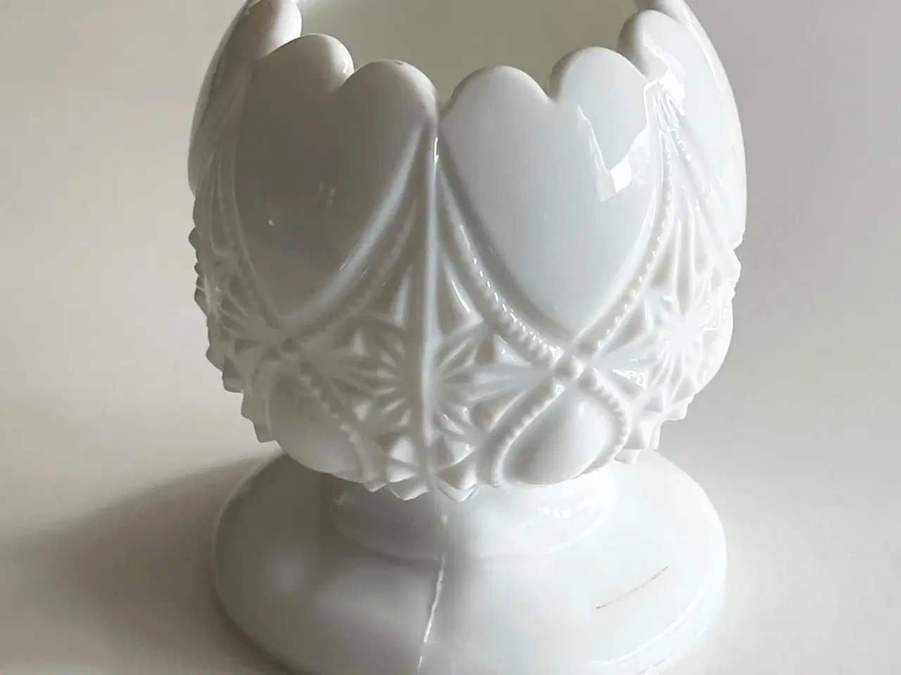 Billede 3 - Vase, opalineglas