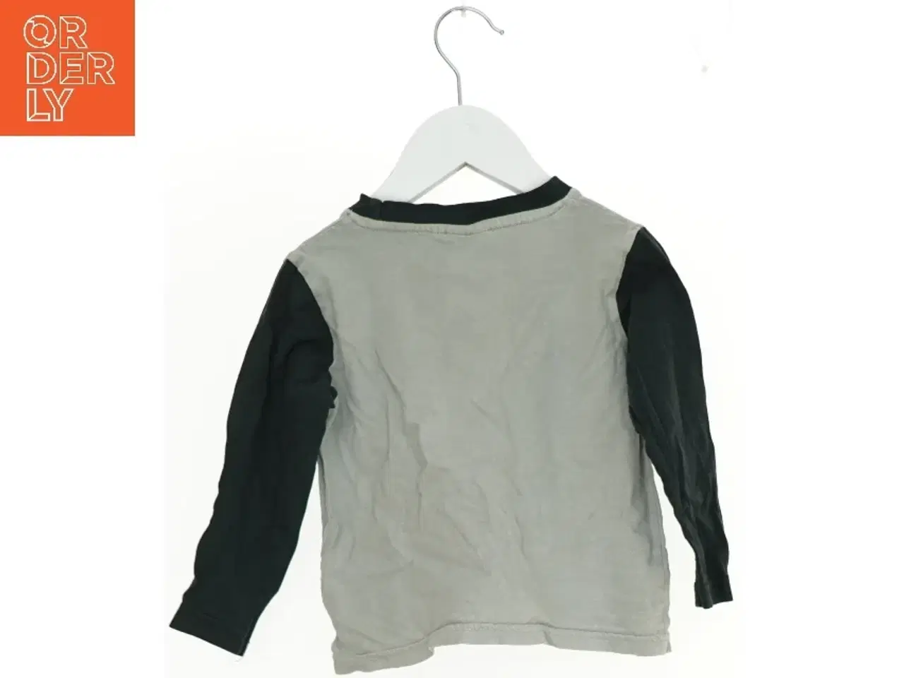 Billede 2 - Langærmet børne T-shirt med Spiderman motiv fra Spiderman (str. 98)