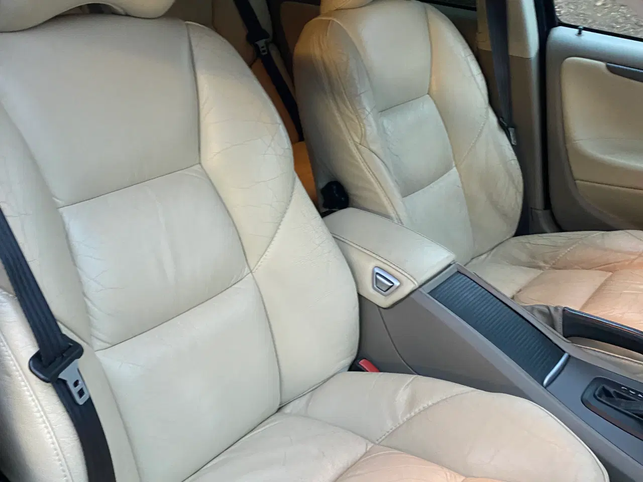 Billede 8 - Volvo V70 2,4 140HK Benzin