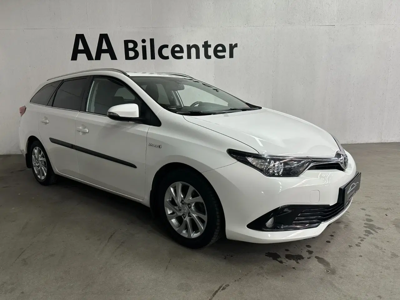 Billede 1 - Toyota Auris 1,8 Hybrid H2 Comfort Touring Sports CVT