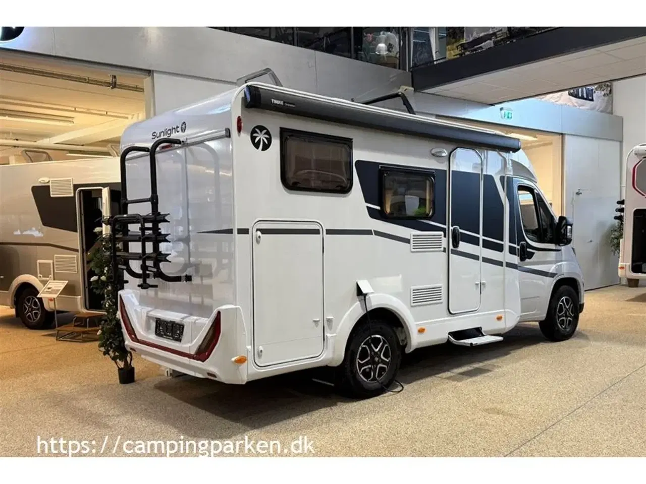 Billede 11 - 2026 - SunLight   Kompakt van under 6 meter, perfekt til 2 personer. Veludstyret m. adaptiv fartpilot og automatgear