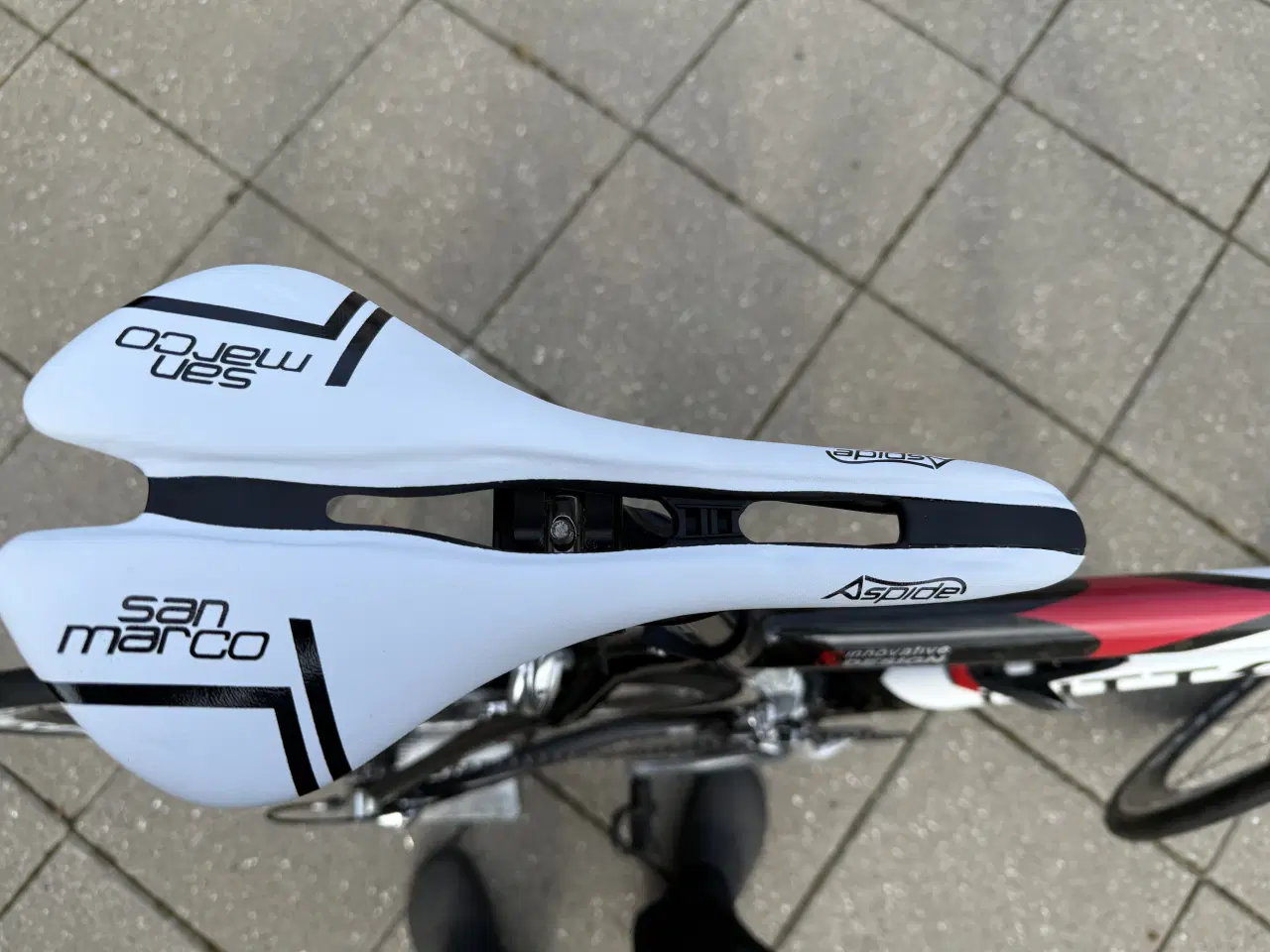 Billede 7 - Rigtig lirens carbonracer