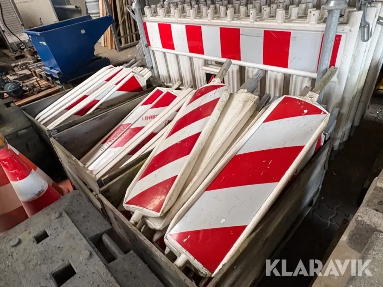 Billede 11 - Trafikafspærrings Lot