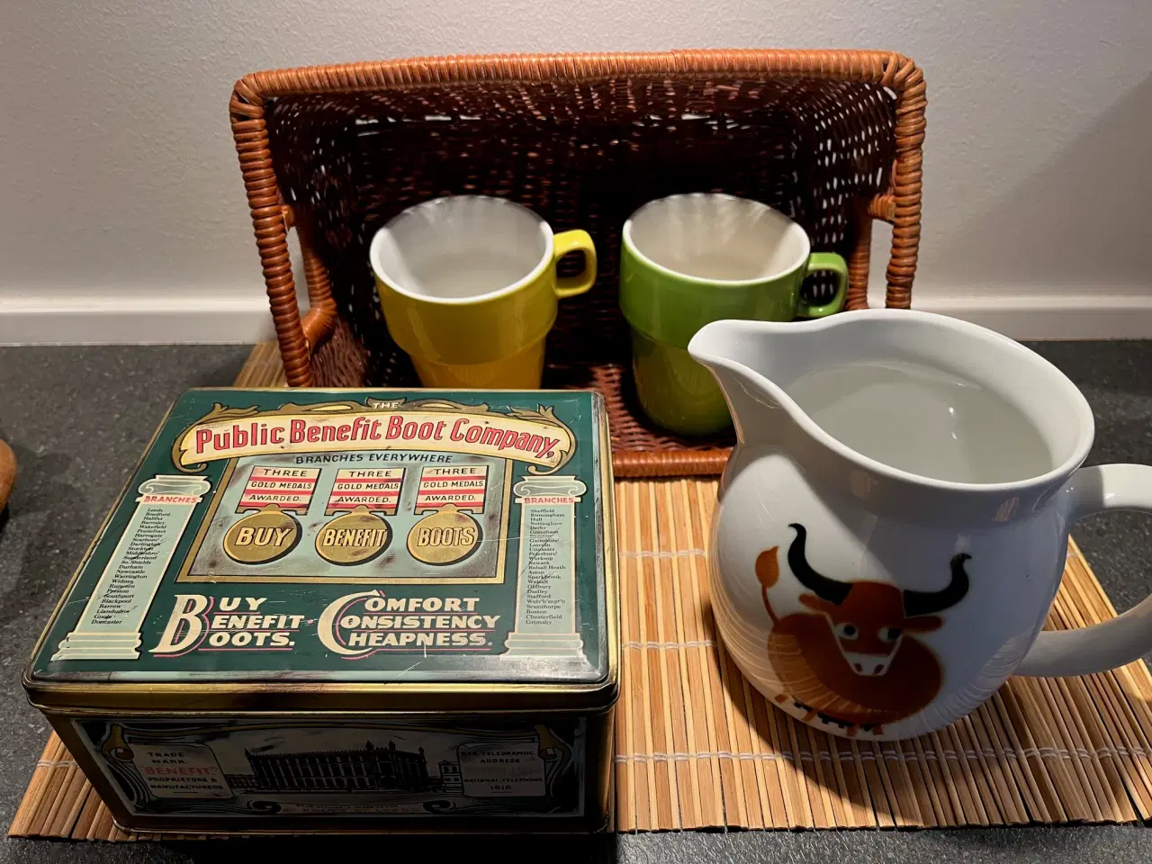 Billede 5 - Public Benefit Boot Company Benefit blikdåse metal