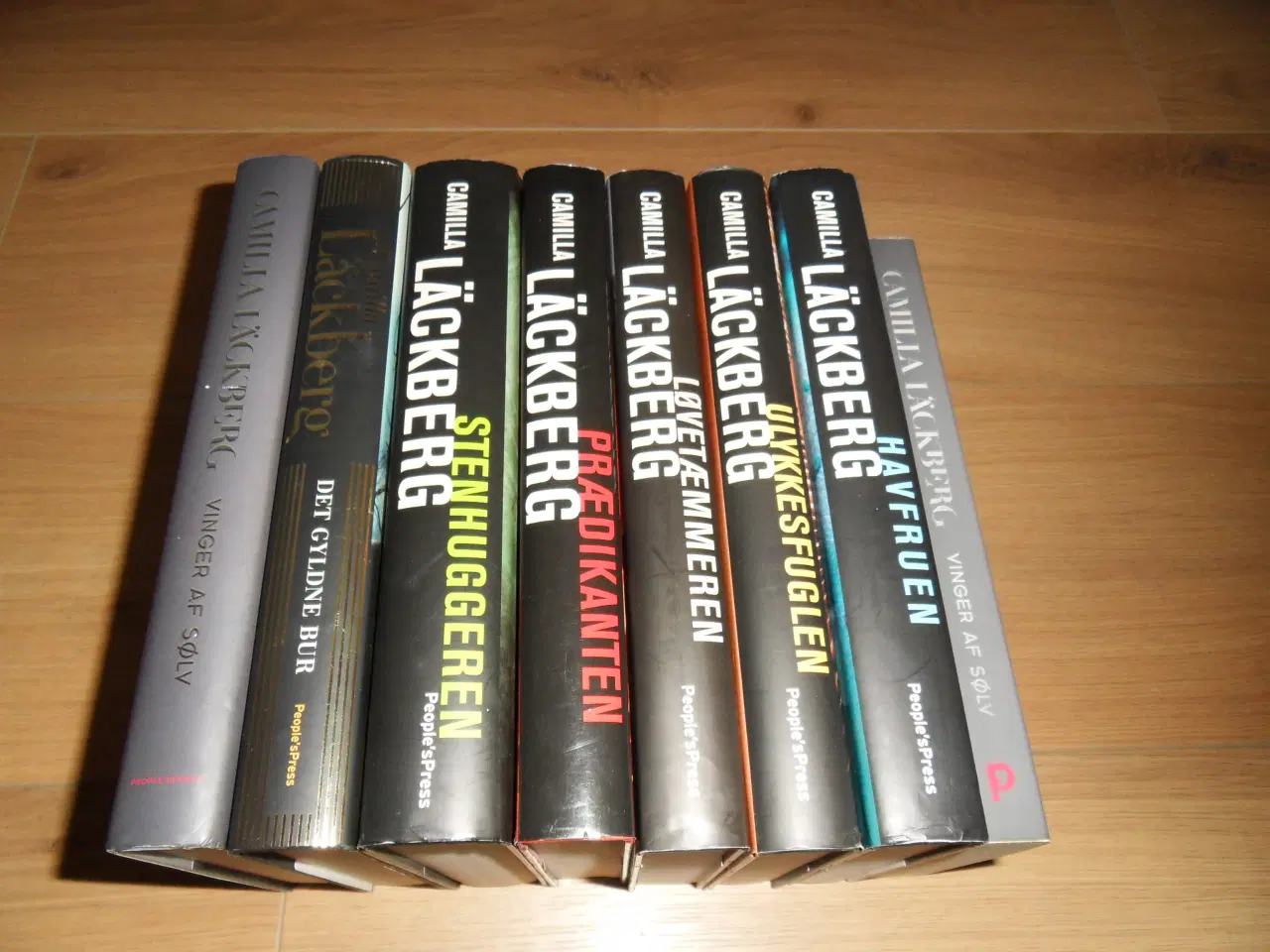 Billede 1 - JENS HENRIK JENSEN. Økseskibet. OXEN. Hofnarren