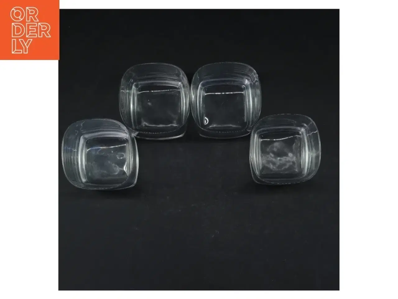 Billede 2 - Sæt med fire Whisky glas (str. 9x6 cm)