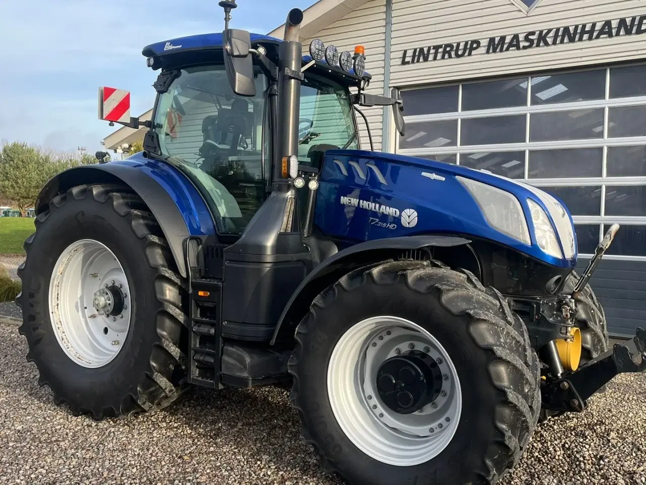 Billede 24 - New Holland T7.315 HD New Gen BluePower med frontlift og frontPTO
