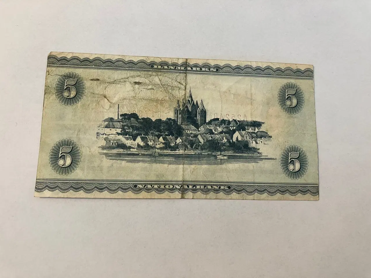 Billede 2 - 5 Kroner 1952 A2 - Slidt på bagsiden