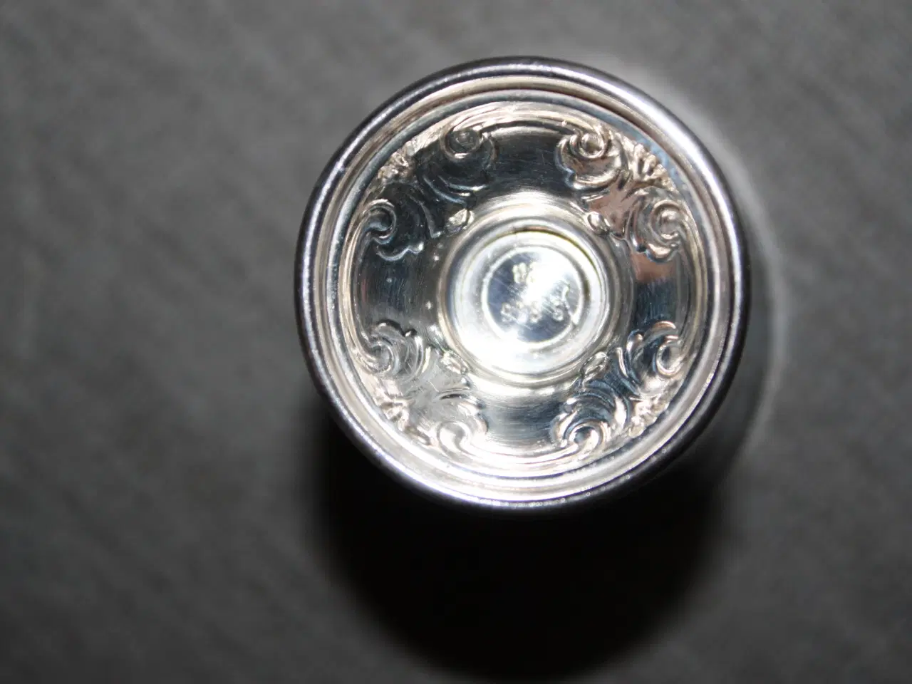 Billede 4 - Sølv æggebæger stempel 925 S samt EH eller CH