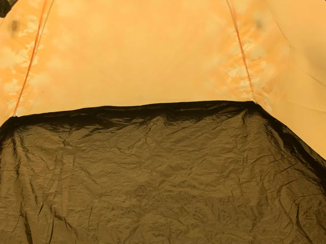 Billede 6 - Orange 4/6-personers telt fra SmukFest 2023.