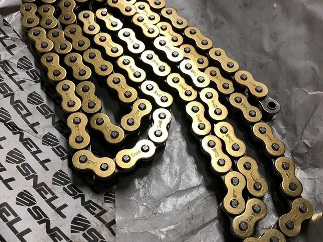 Billede 2 - 525 x-ring kæde gold, helt ny