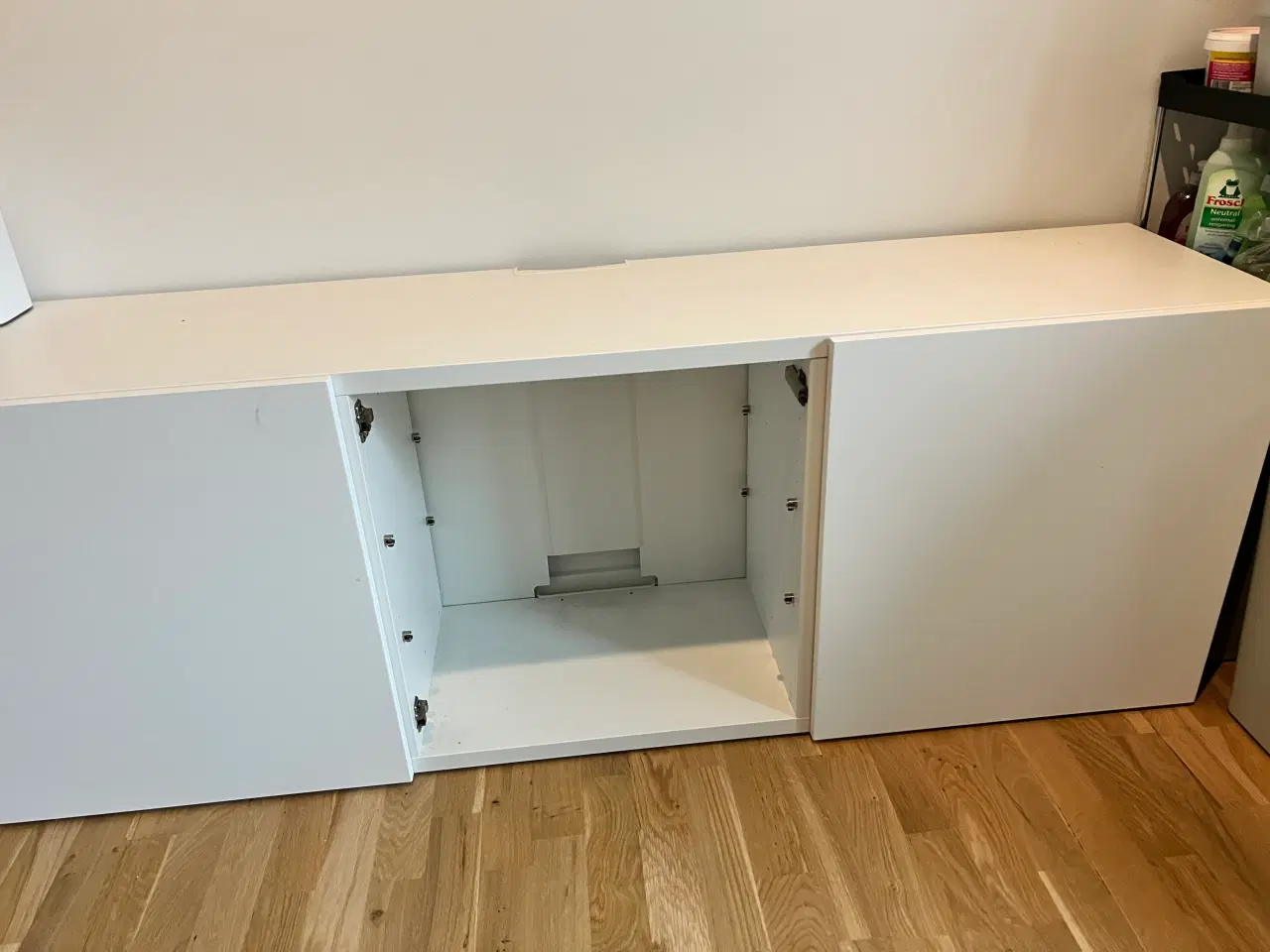 Billede 1 - Pænt TV-møbel fra Ikea 