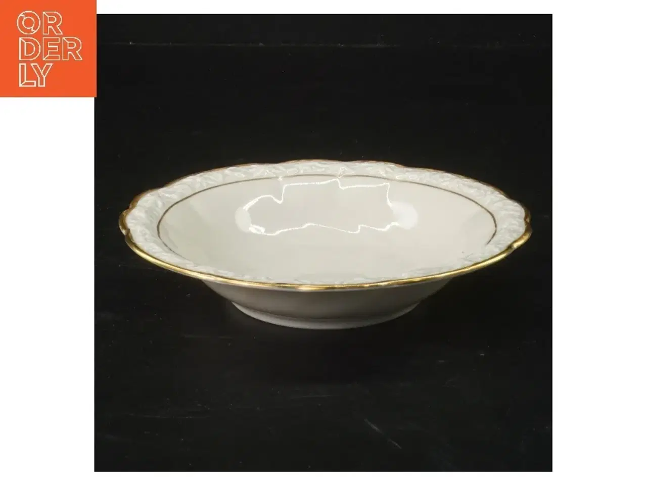 Billede 1 - Porcelænsskål med guldkanter fra Edelweiß (str. Ø 15,5 cm)