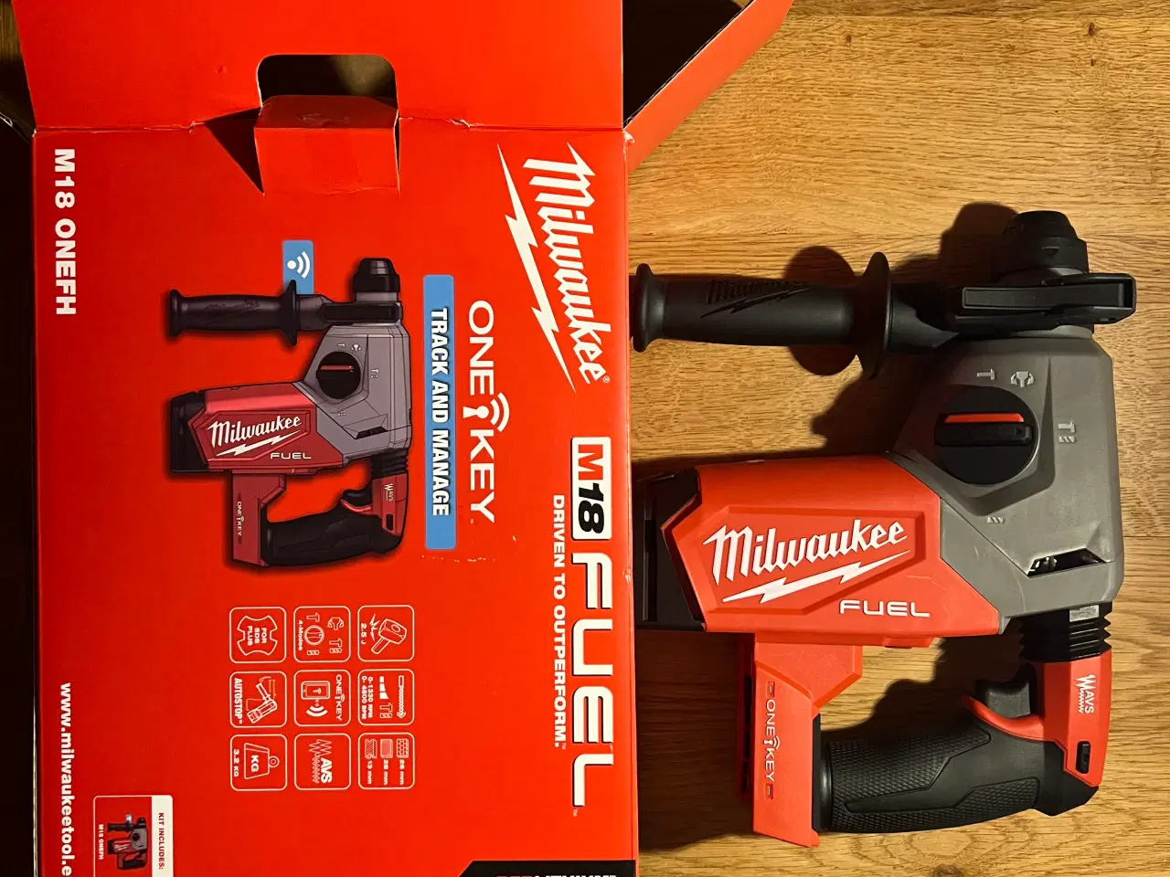 Billede 1 - Milwaukee borehammer 