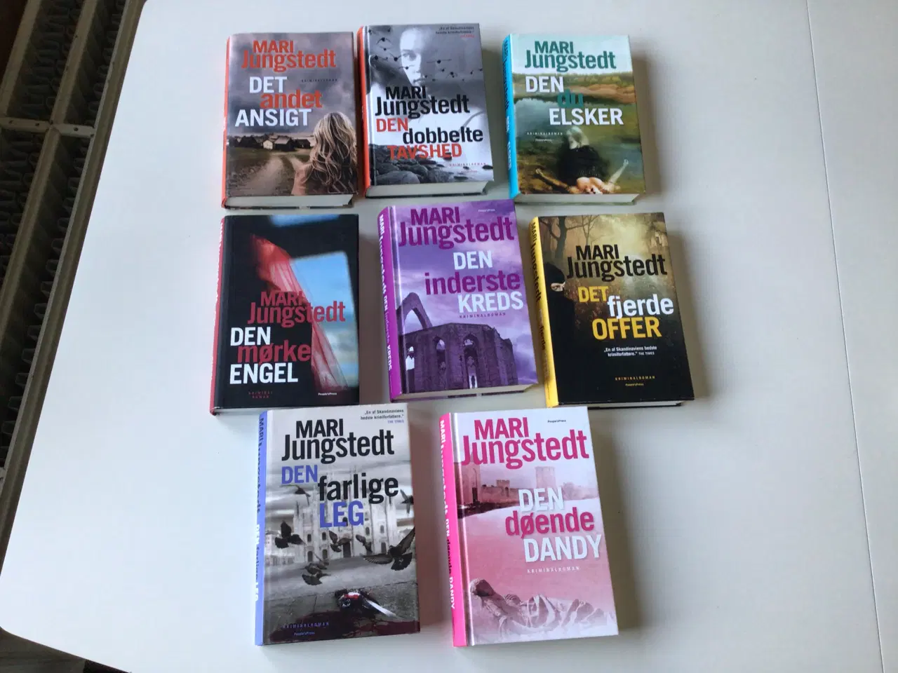 Billede 1 - Mari Jungstedt 8 bøger 60,- 