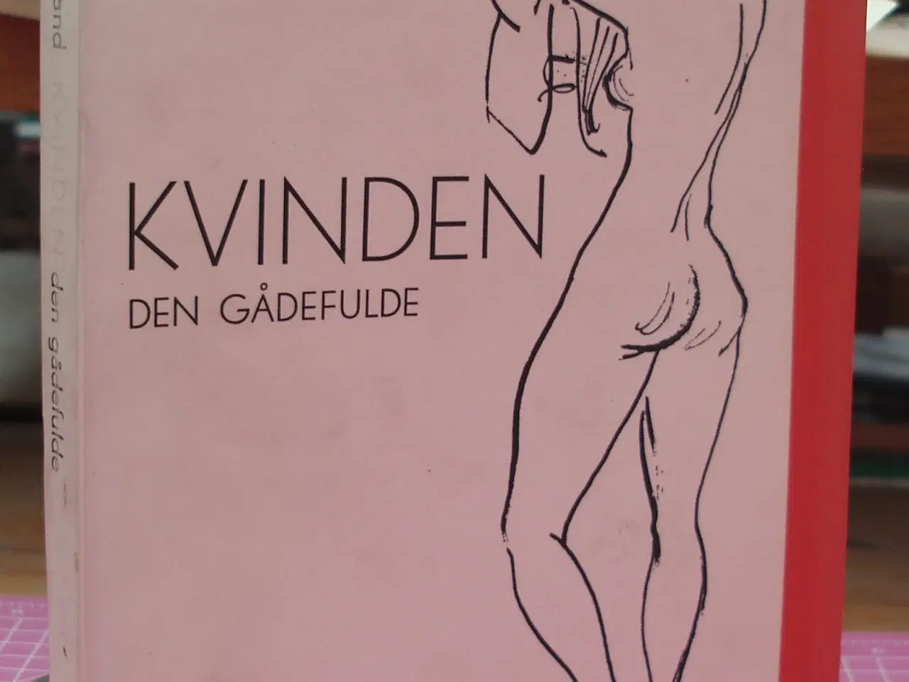 Billede 1 - Kvinden den gådefulde af Barbara Cartland