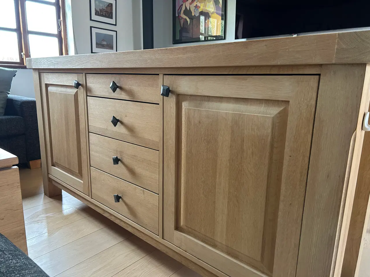 Billede 4 - Skænk massiv eg