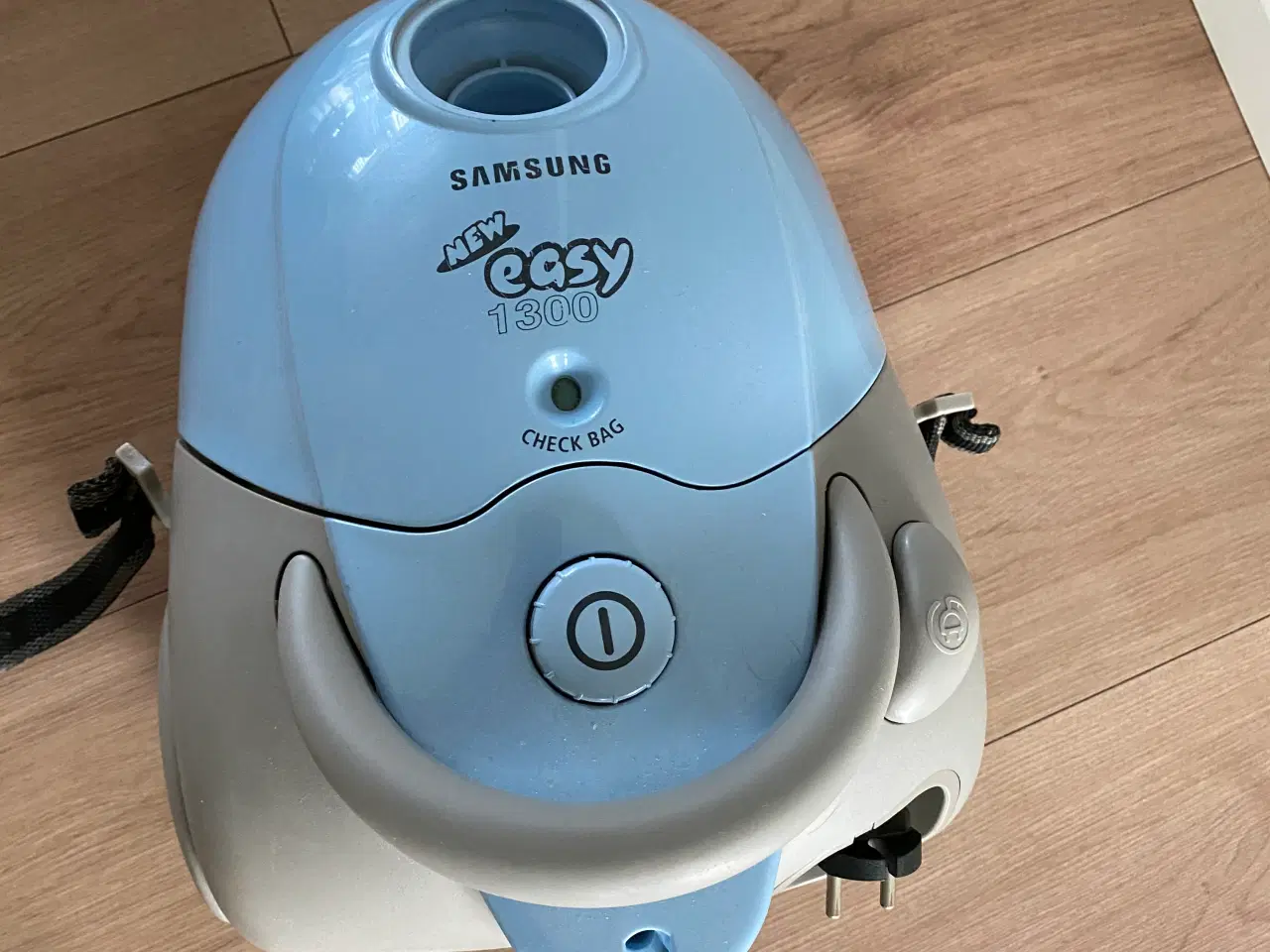 Billede 2 - En lille Samsung støvsuger med pose.
