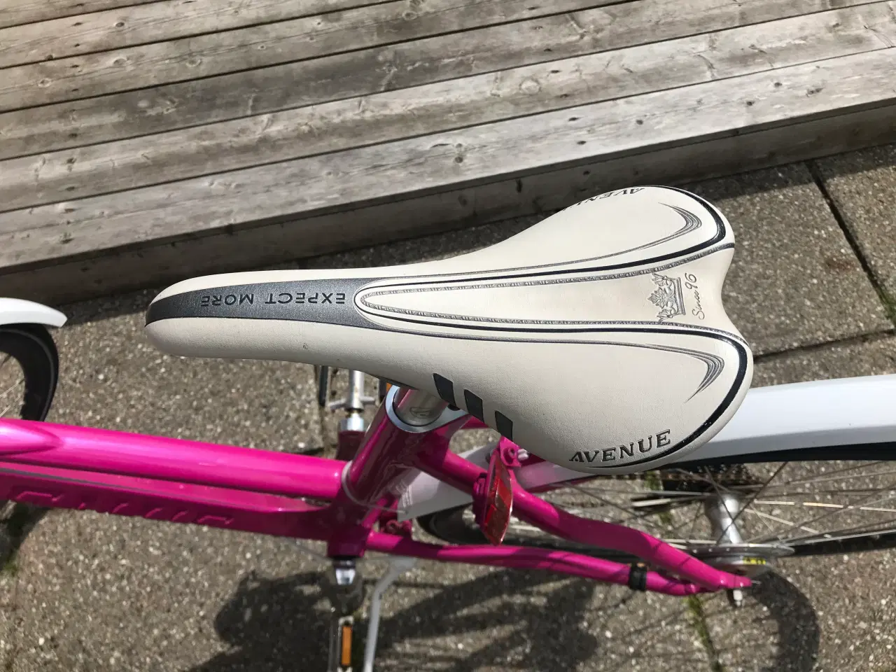 Billede 3 - Super flot Avenue damecykel