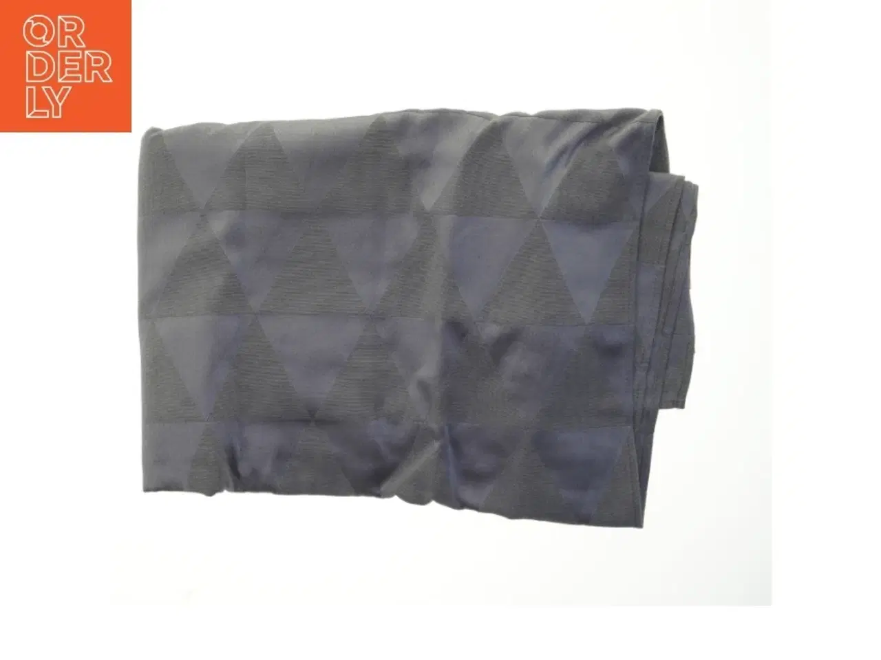 Billede 1 - Grå dug med trekantmønster (str. 215x145 cm)