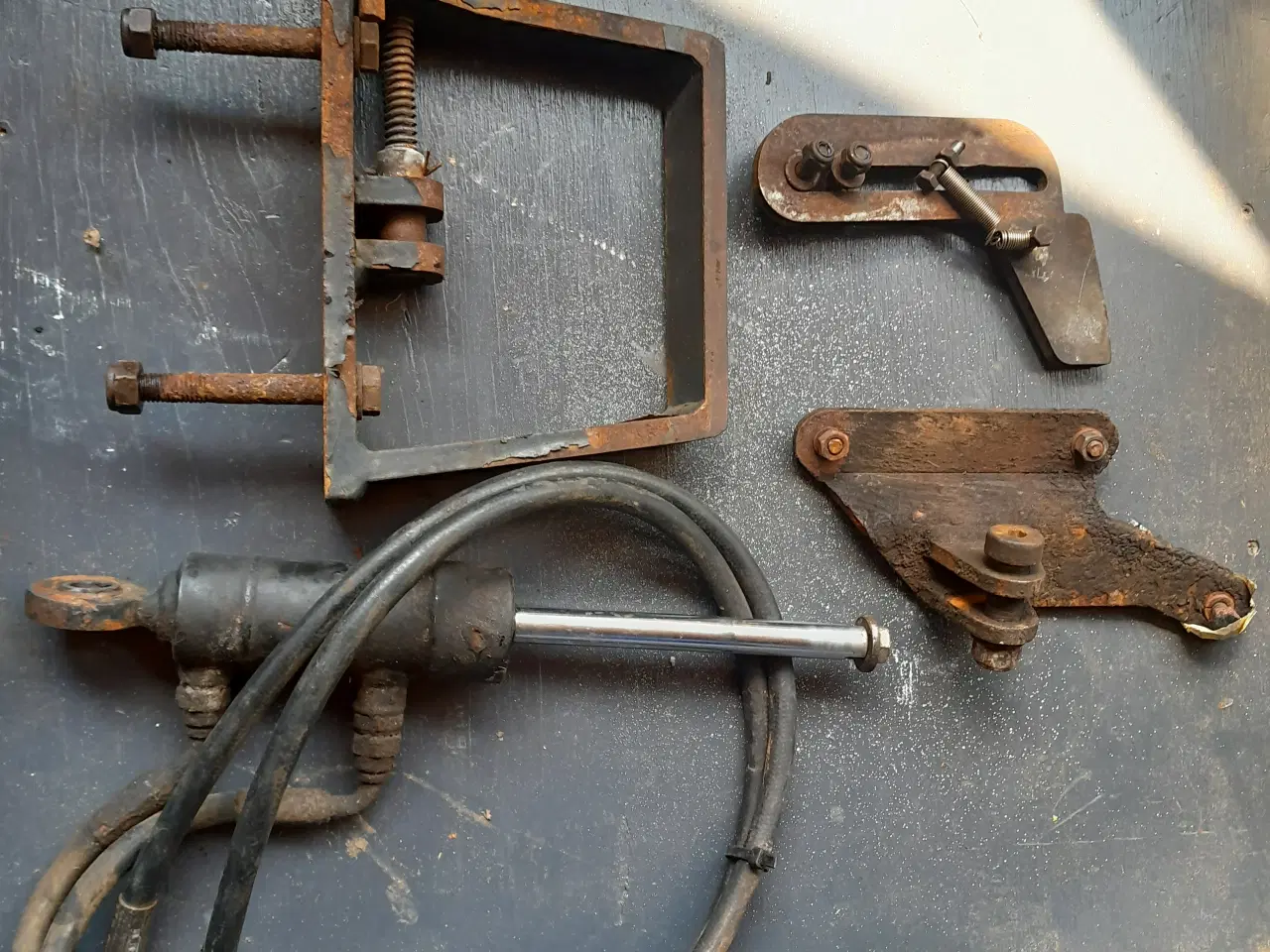 Billede 10 - Egholm kost, løvsuger m.m.