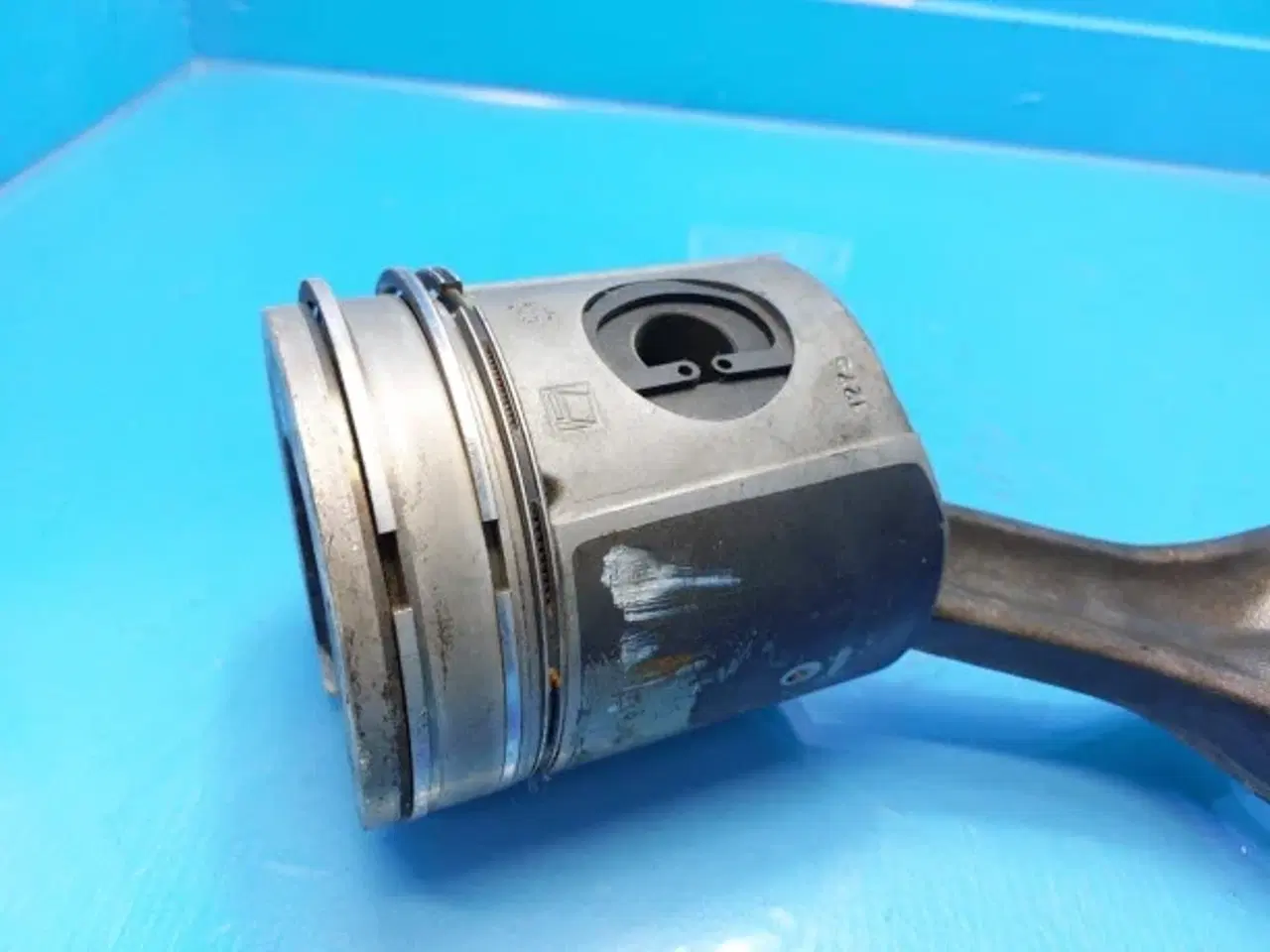 Billede 2 - New Holland TF78 Stempel 61320980