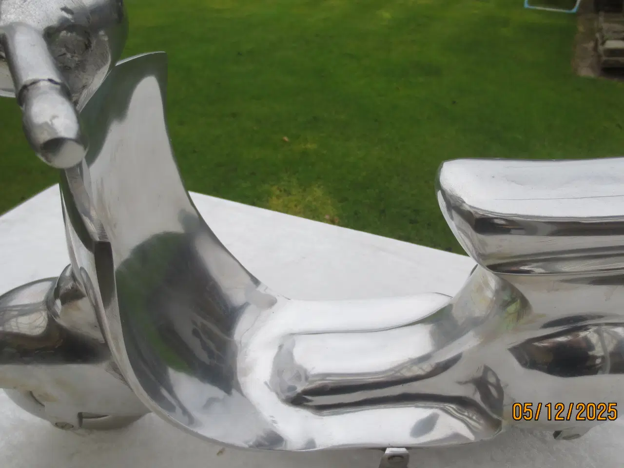 Billede 3 - 1 stk Model Vespa Scooter i Rustfri stål