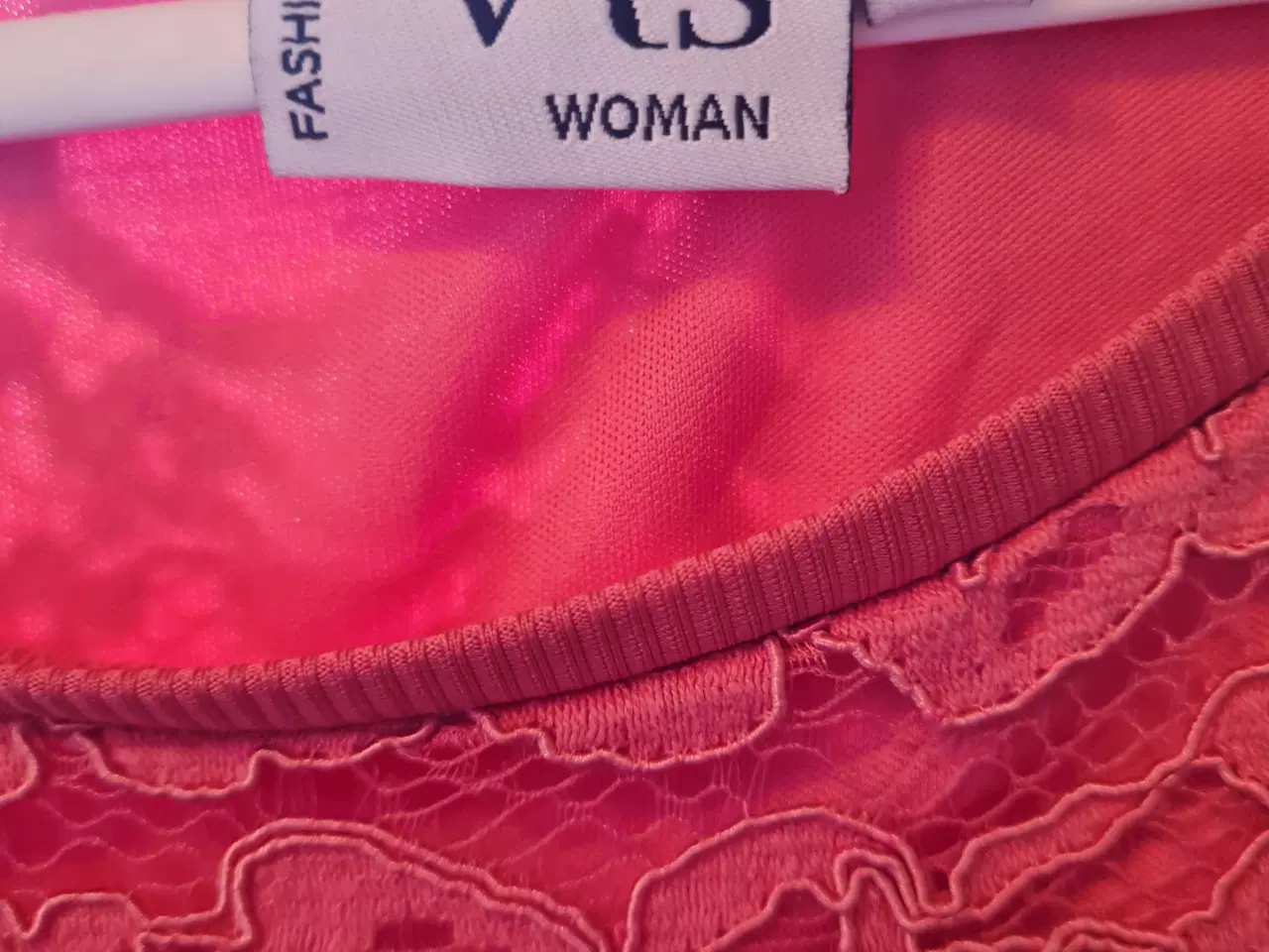 Billede 4 - Blonde kjole str xxl 46 VRS 