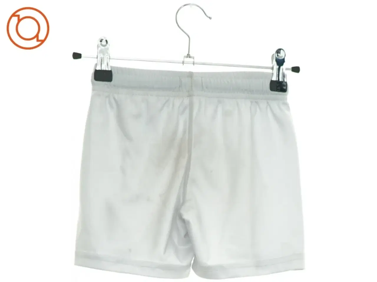 Billede 2 - Fodboldshorts fra H&M (str. 104 cm)