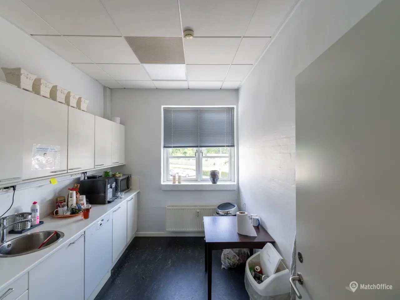 Billede 14 - UDLEJES: Lyst og rummeligt kontor i velholdt ejendom i Hvidovre