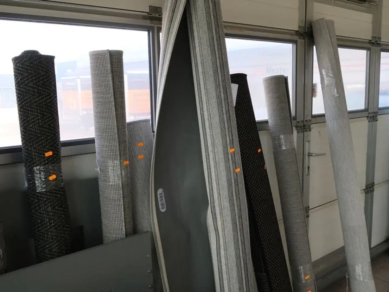 Billede 1 - Gulvtæppe MIGADAN ITALY 88005 3004-96